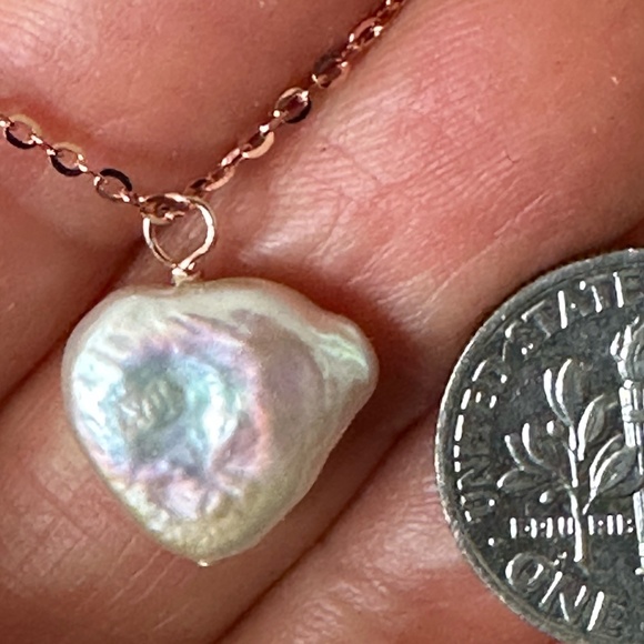 12.9mm Cultured Pearl - Heart Shaped 14K ROSE Gold over 925 Silver (Adjustable) - Picture 4 of 6